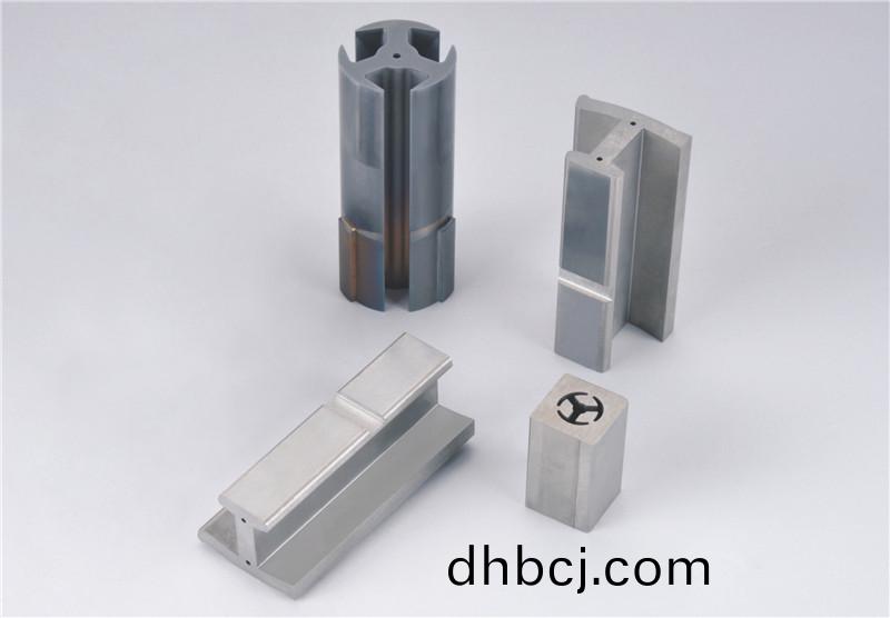 精密衝(chong)糢零(ling)件-05