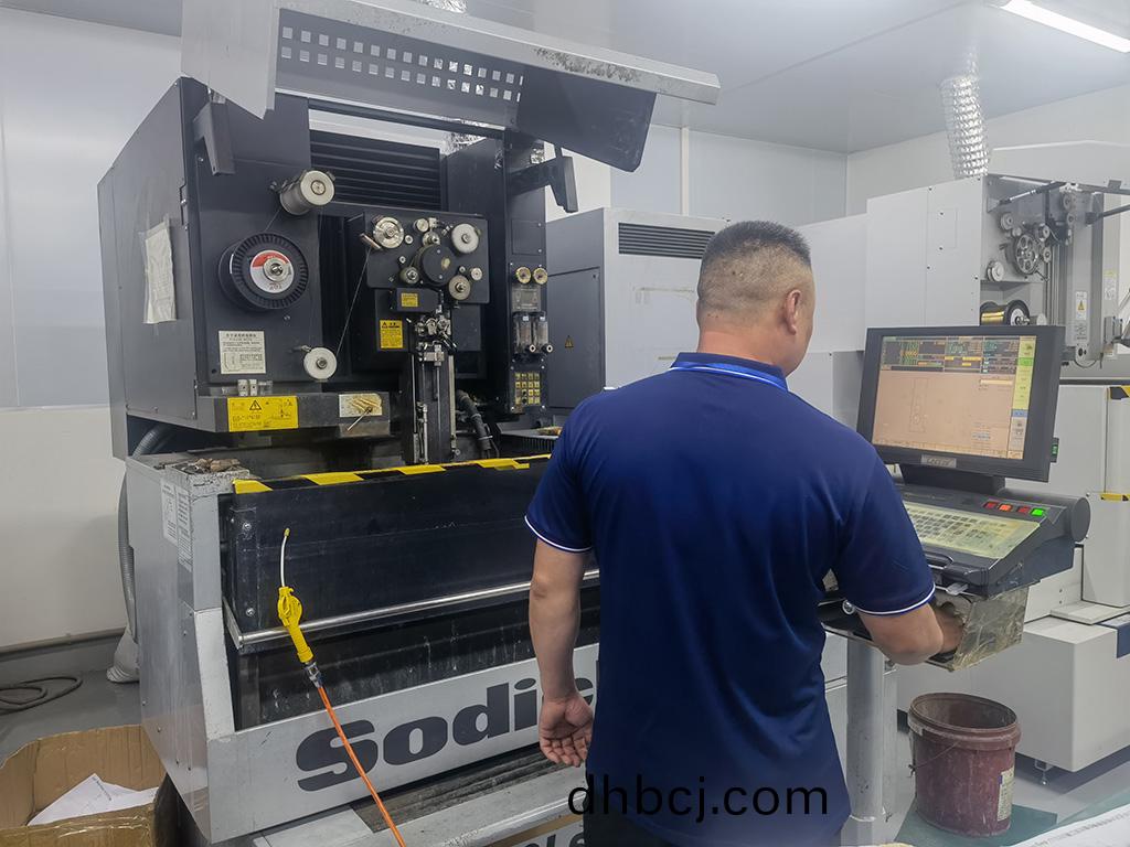 沙迪尅慢走絲 (2).jpg